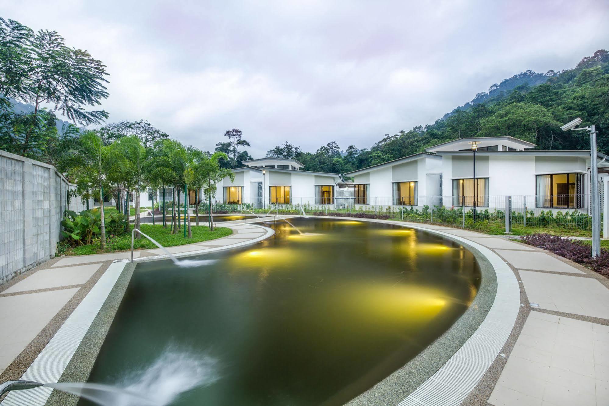 Erya By Suria Hot Spring Bentong Hotel Ngoại thất bức ảnh